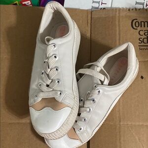 White and Tan Casual Sneakers with Minimalist Design